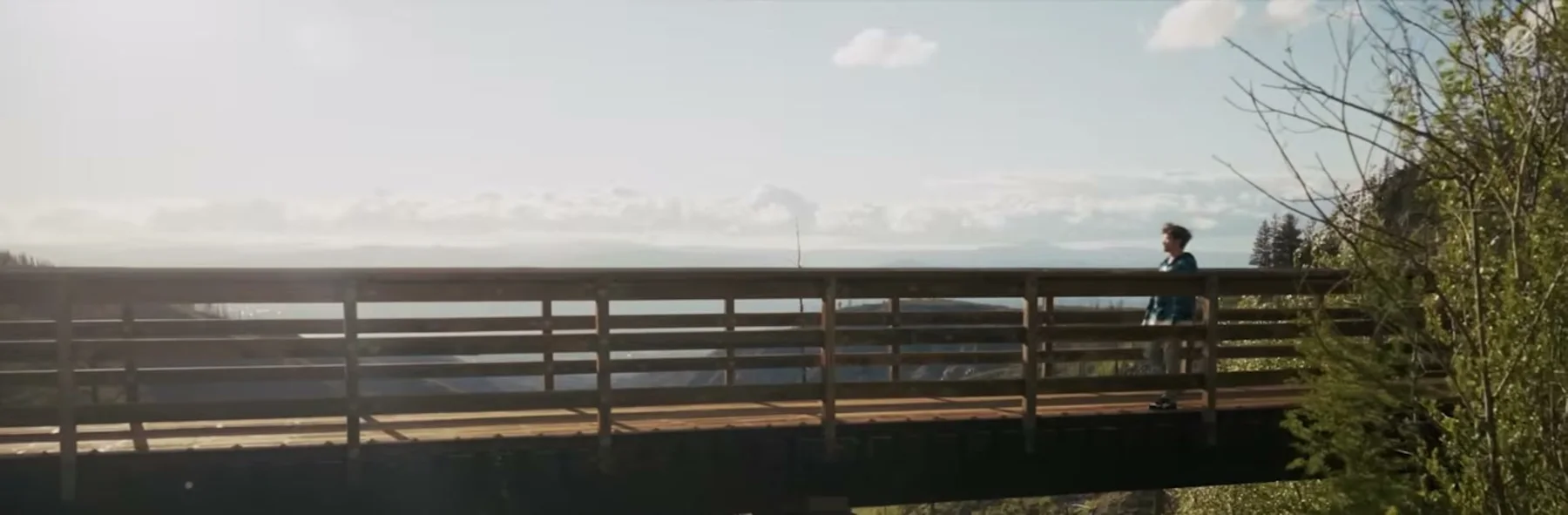 Okanagan bridge and lake frame from the ESL Counter-Strike player profile